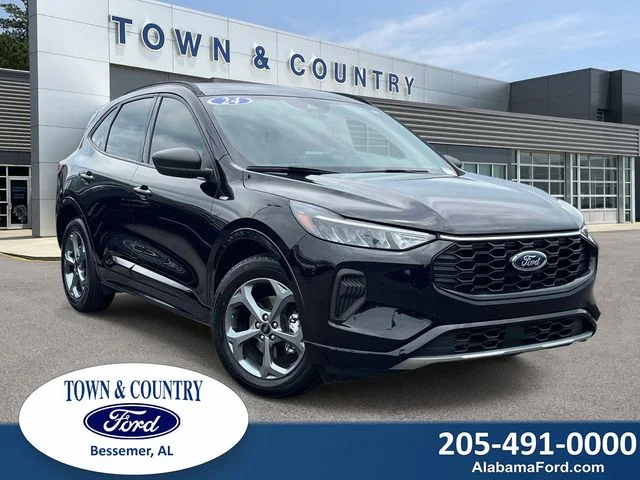 2024 Ford Escape ST-Line FWD's photo