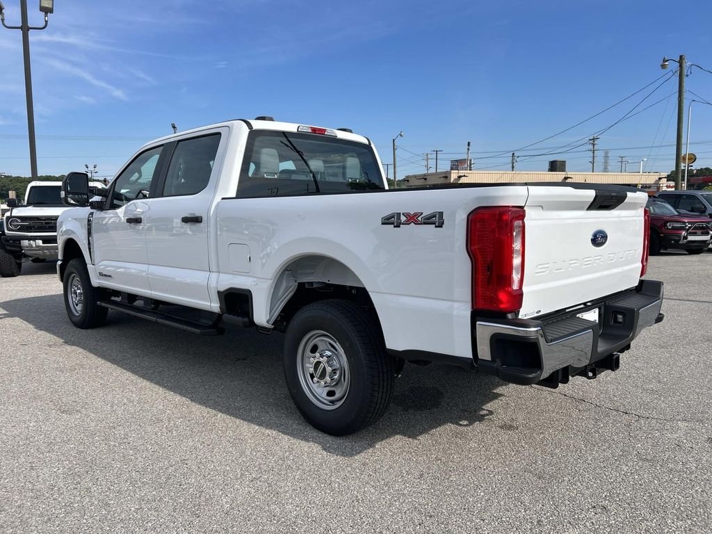 New 2026 Oxford White Ford F-250® XL image 6
