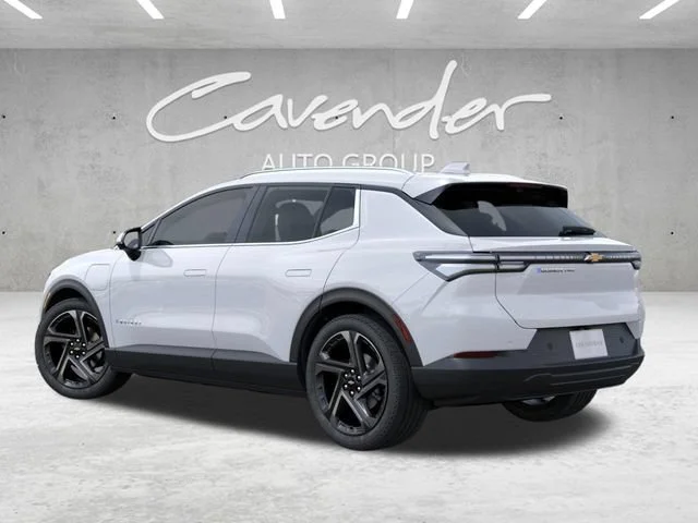 New 2026 Summit White Chevrolet LT image 3
