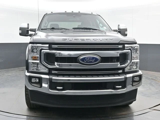 Used 2021 Black Ford XLT image 2