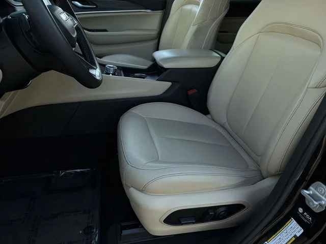 Used 2025 Black Jeep Limited image 21