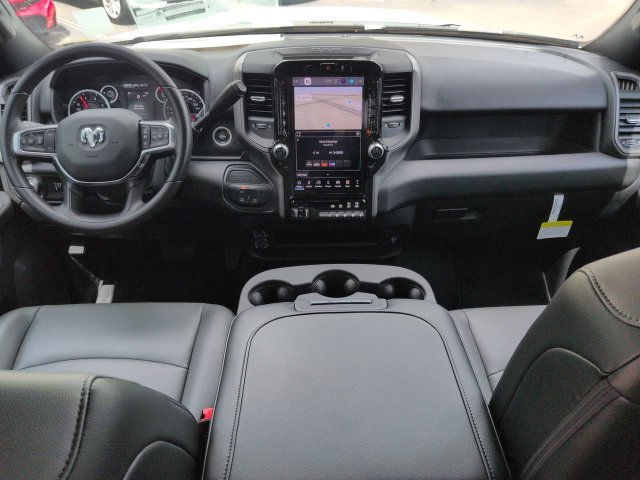 2026 RAM 3500 Tradesman - Photo 15