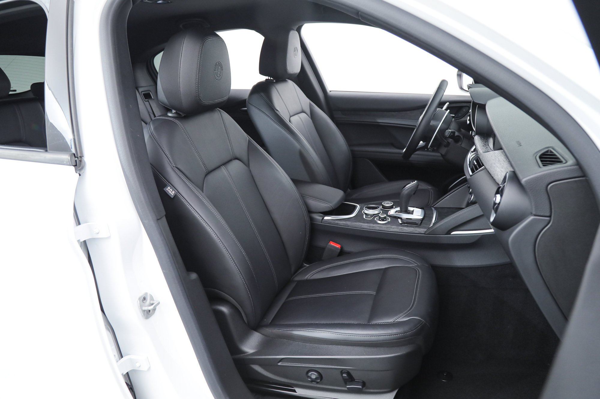 Used 2023 White Alfa Romeo Sprint image 11