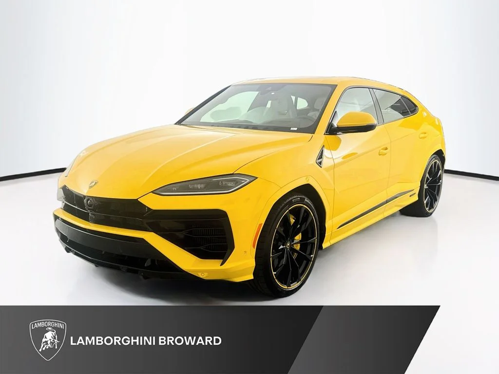 Used 2026 Giallo Auge Metallic Lamborghini SE image 1