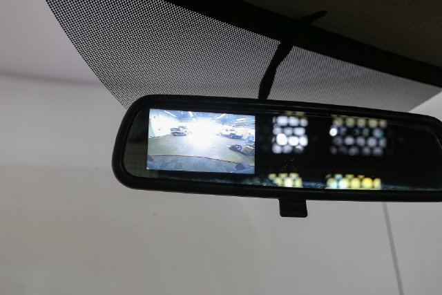 Used 2023 White GMC Work Van image 21