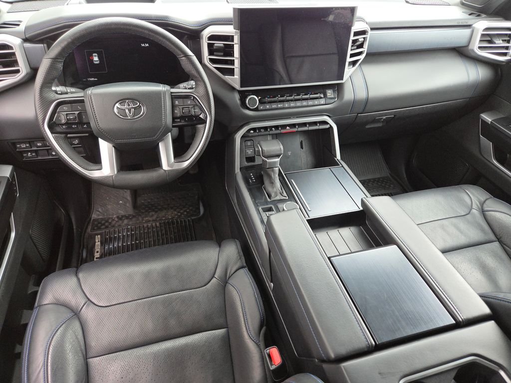 Used 2025 Silver Toyota Platinum image 17