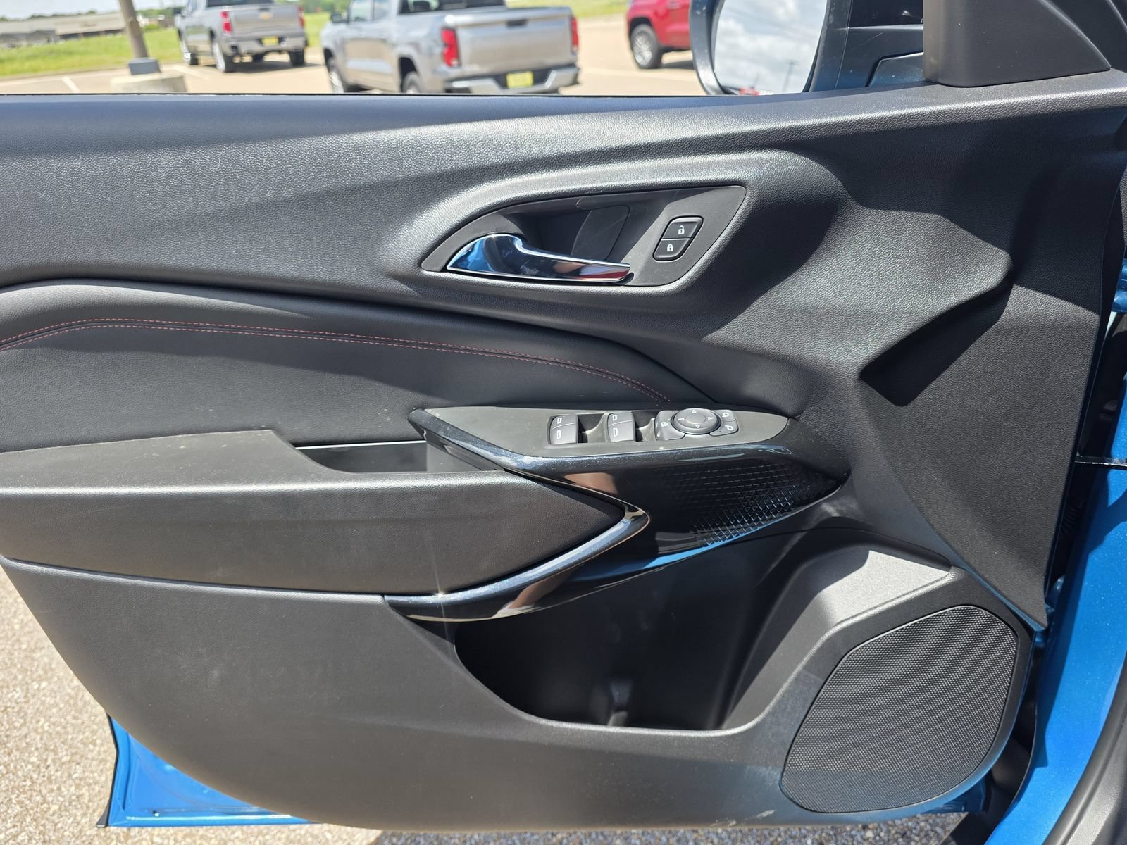 2026 Chevrolet Trax LT - Photo 17