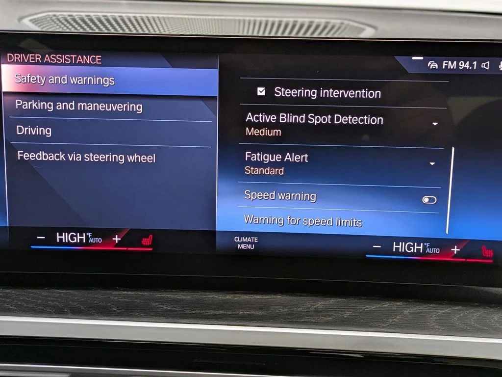 2023 BMW 3 Series 330i - Photo 13