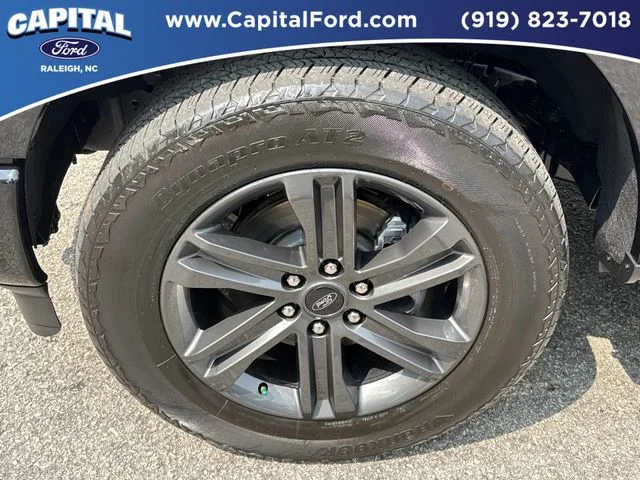 Used 2023 Black Ford XLT image 13