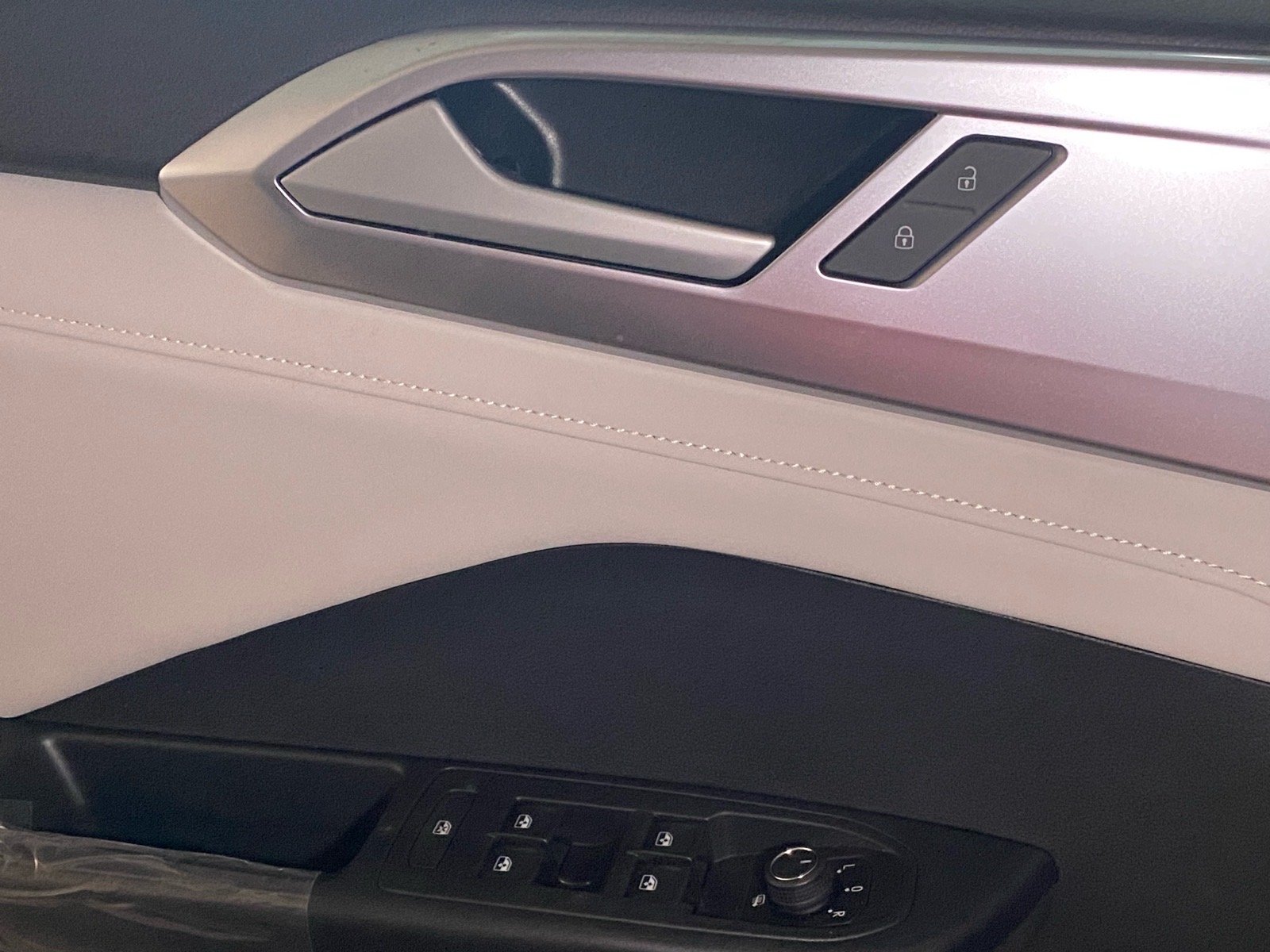 New 2026 Gray Volkswagen 1.5T SE image 10