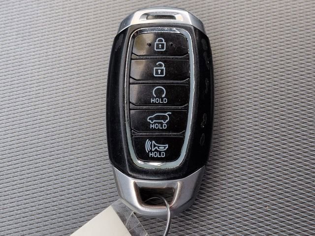 Used 2022 Gray Hyundai SEL image 32
