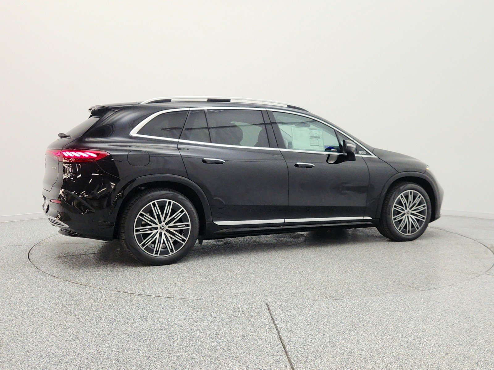 New 2026 Black Mercedes-Benz EQS 400 4MATIC® SUV image 5