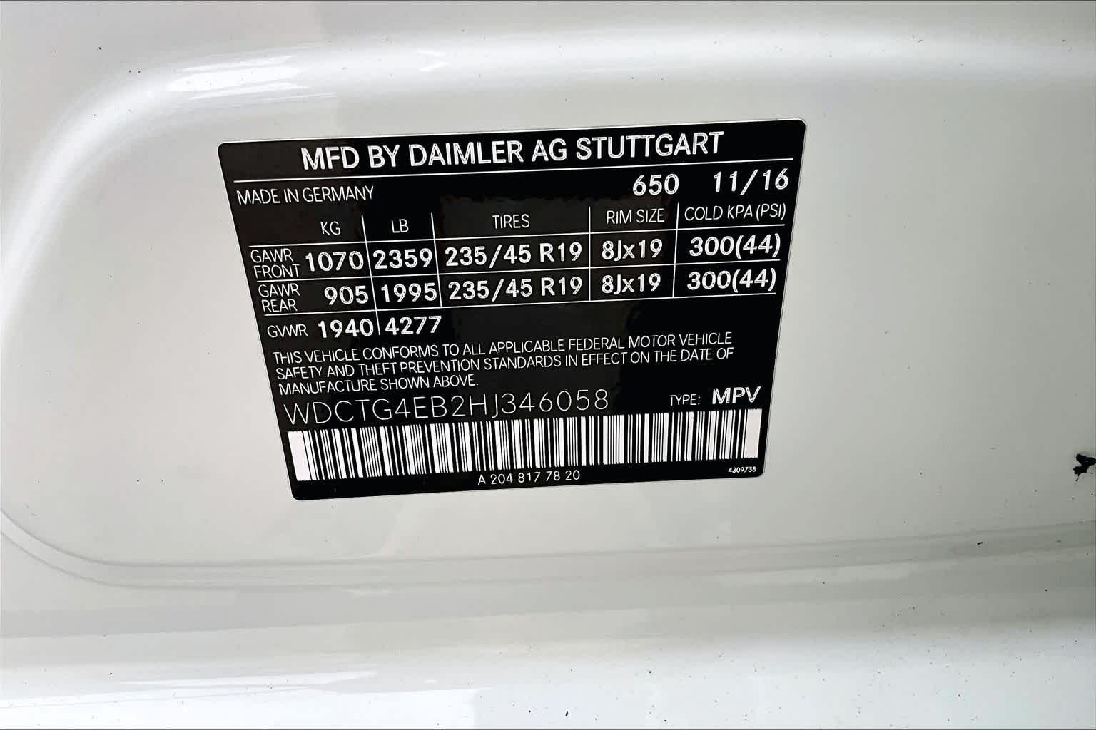 Used 2017 Cirrus White Mercedes-Benz GLA 250 image 34