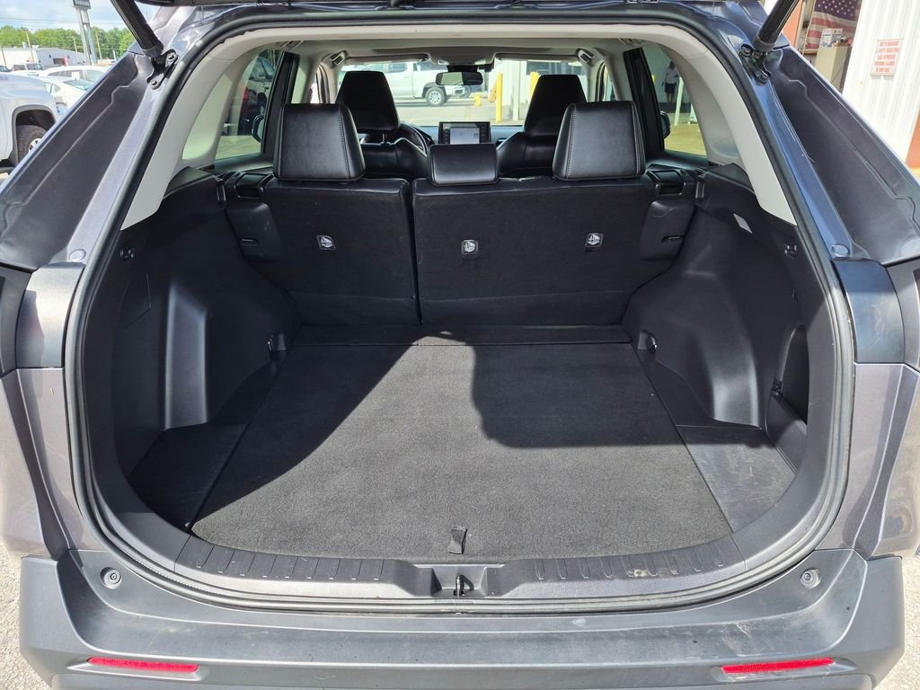 Used 2021 Gray Toyota XLE Premium image 23