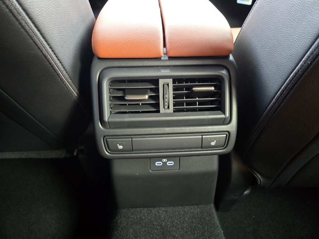 2026 Mazda CX-50 Premium Plus - Photo 26