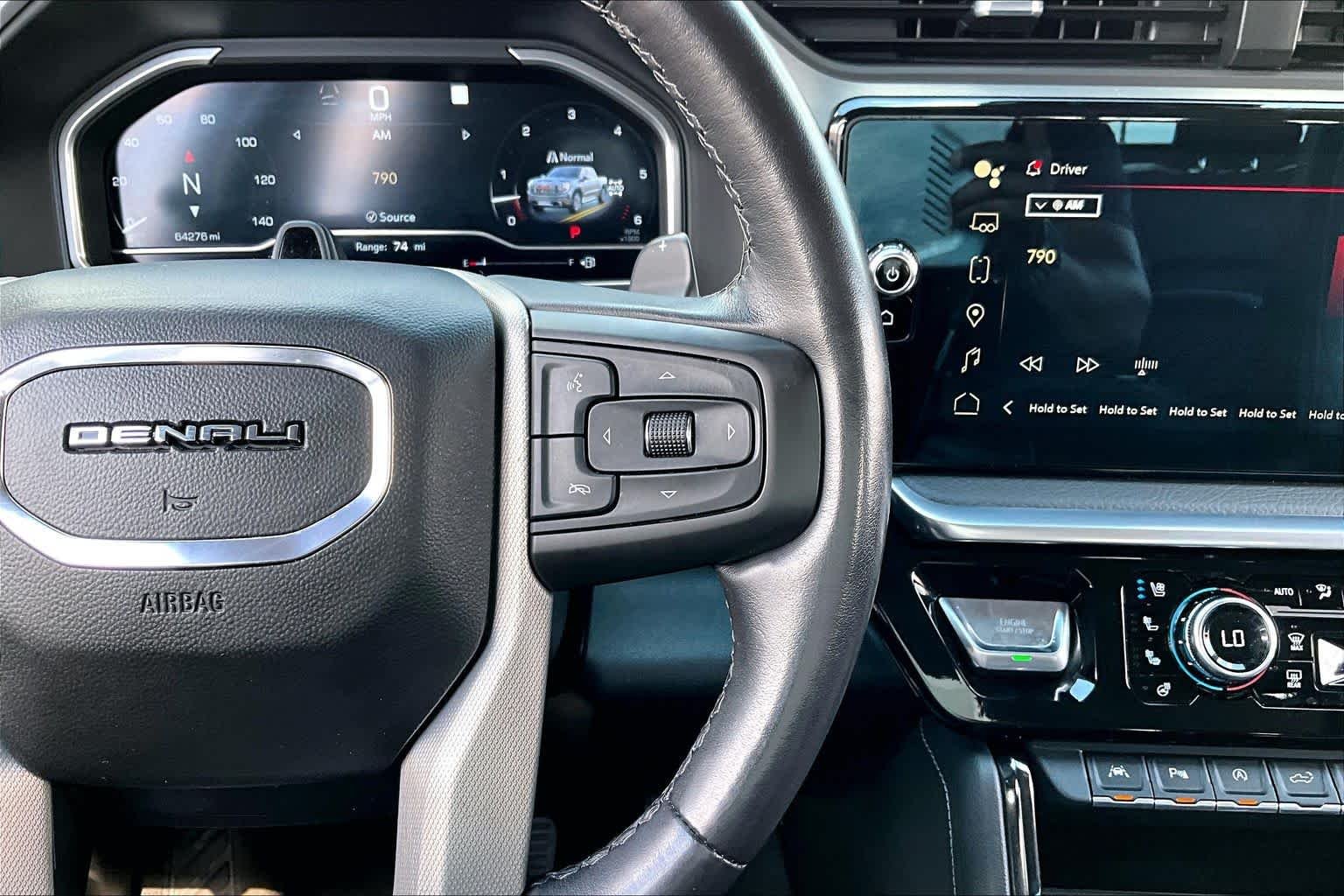 Used 2023 White Frost Tricoat GMC Denali image 25