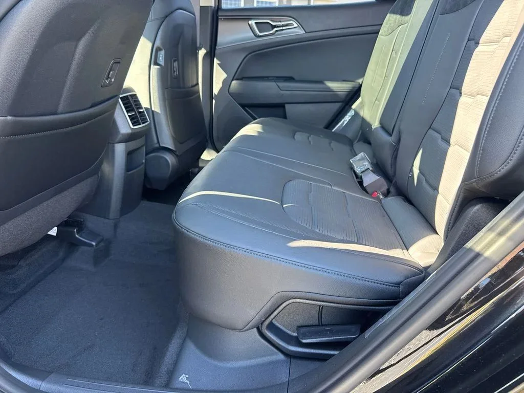 New 2026 Black Kia SX-Prestige image 21