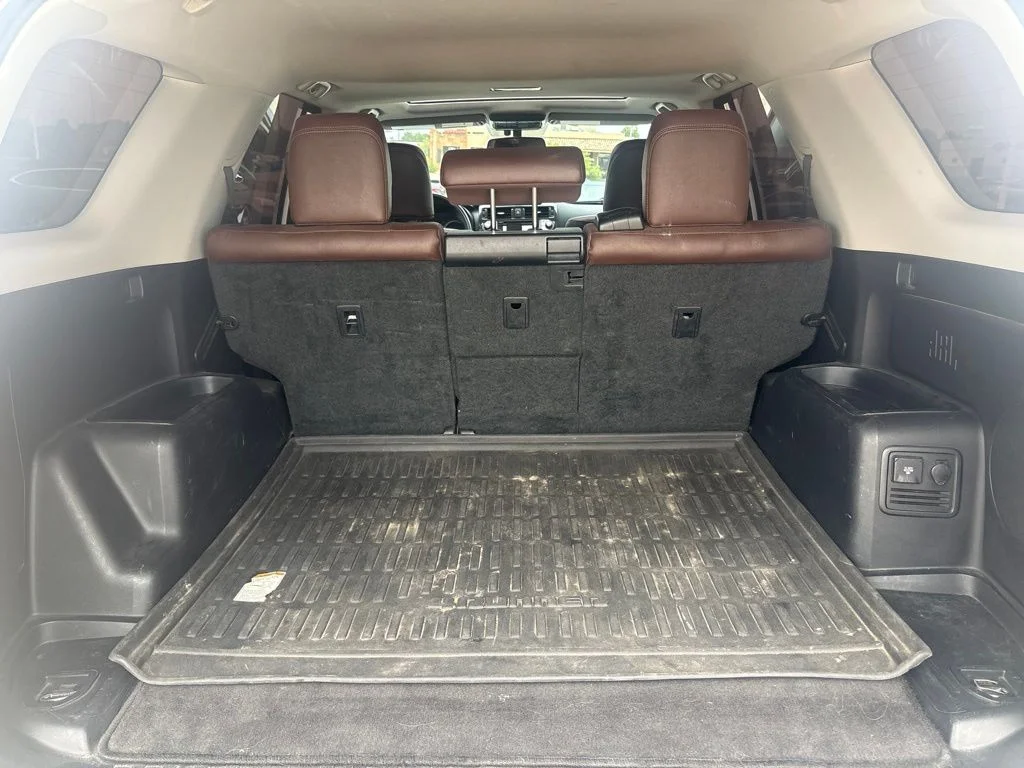 Used 2016 Silver Toyota Limited image 44