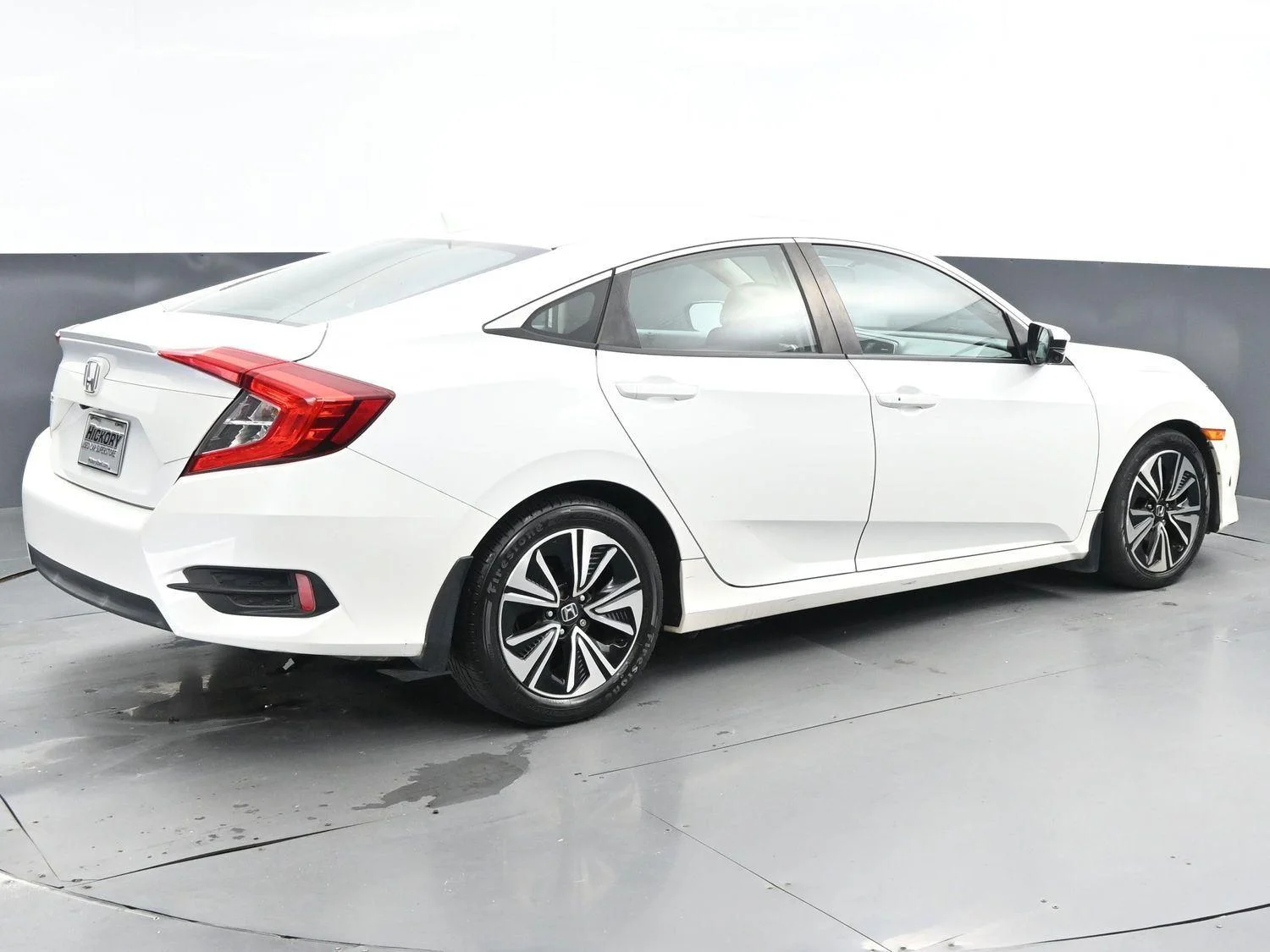 Used 2016 White Orchid Pearl Honda EX-T image 7