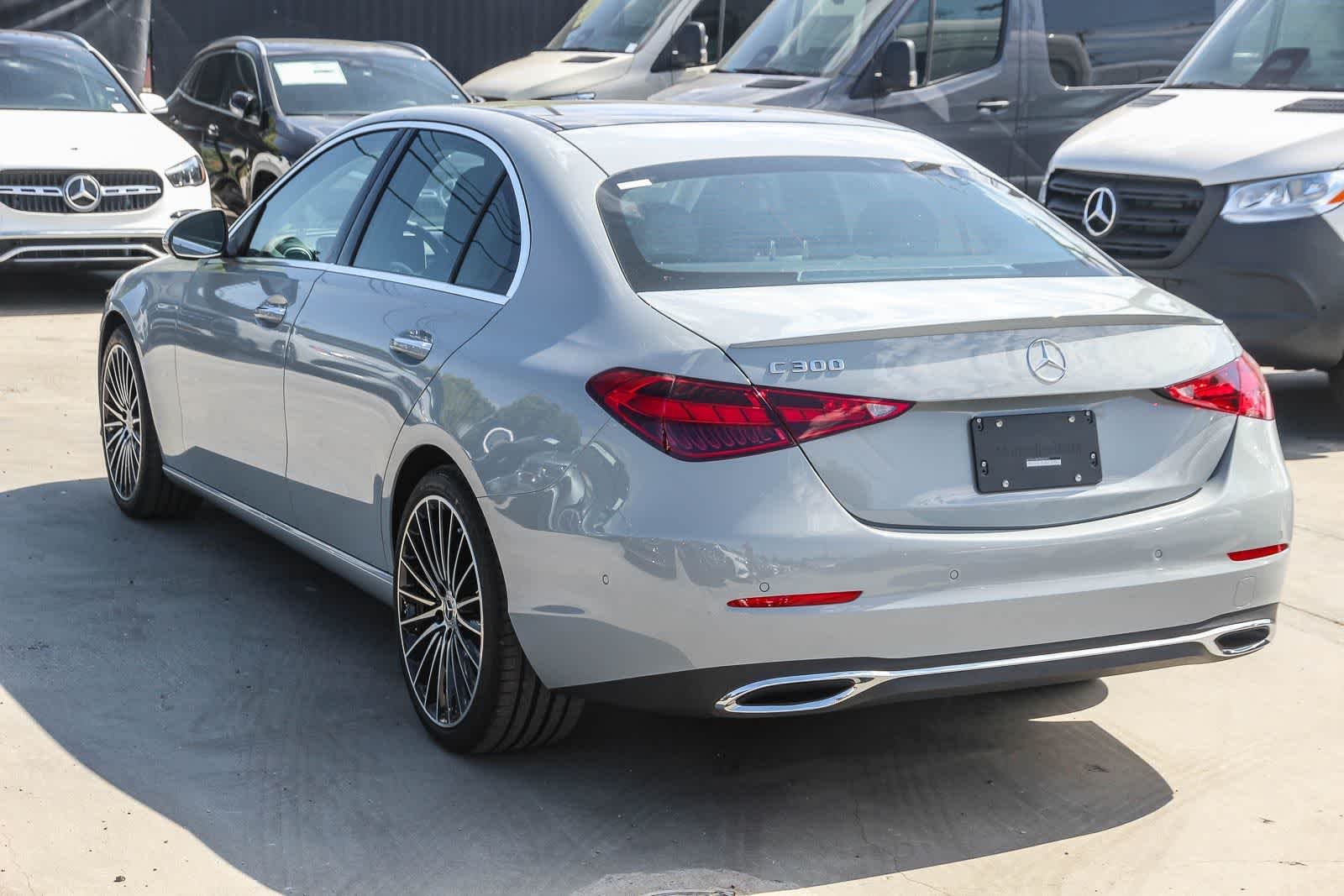 New 2026 MANUFAKTUR Alpine Grey Mercedes-Benz C 300 image 6