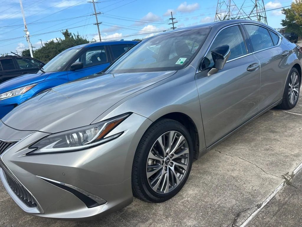 2021 Lexus ES 350