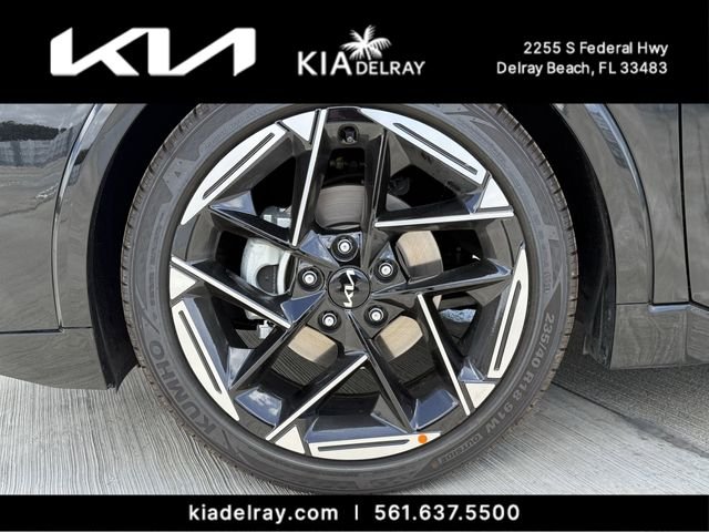 New 2026 Aurora Black Pearl Kia GT-Line image 31
