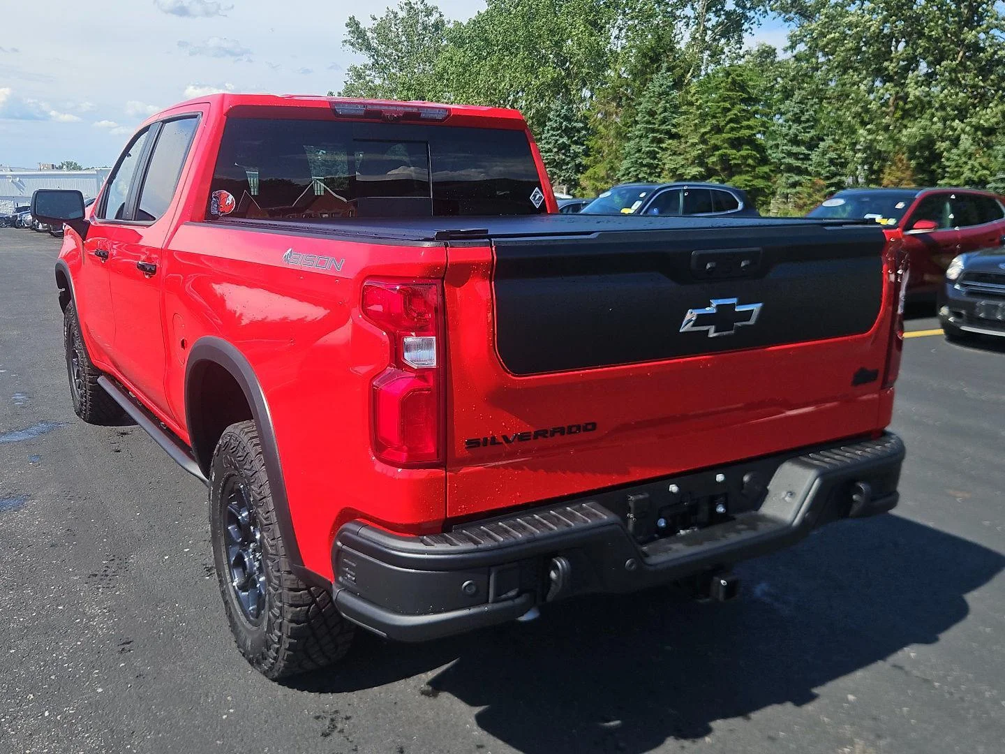 Used 2025 Red Hot Chevrolet ZR2 image 10