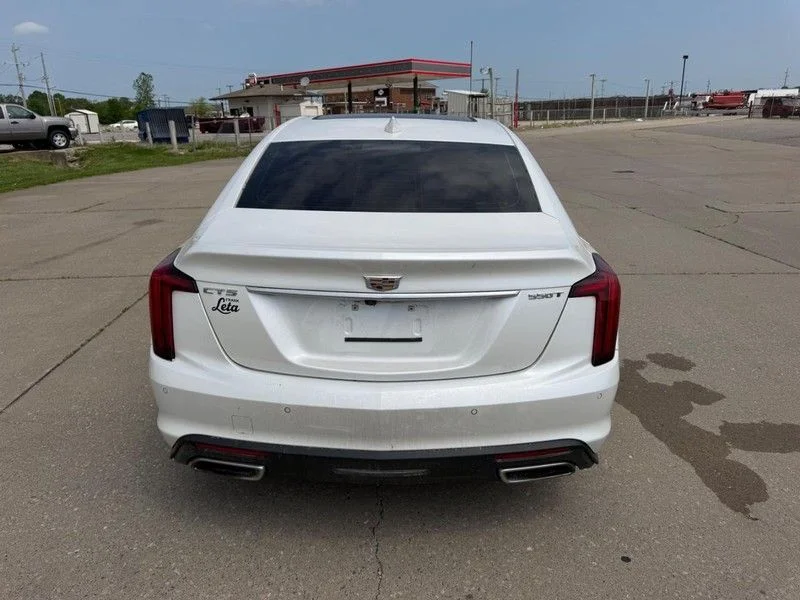 Used 2022 White Cadillac Premium Luxury image 4