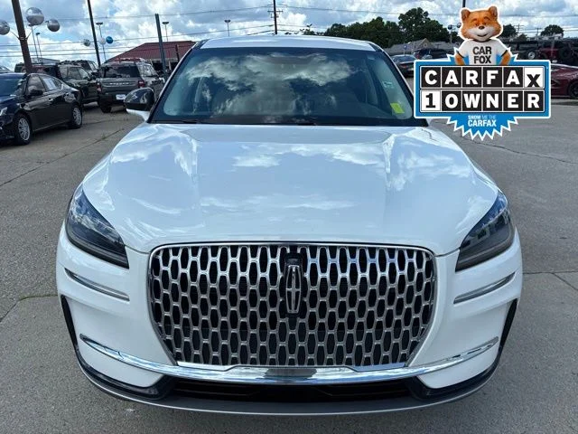Used 2024 Pristine White Lincoln Premiere image 2