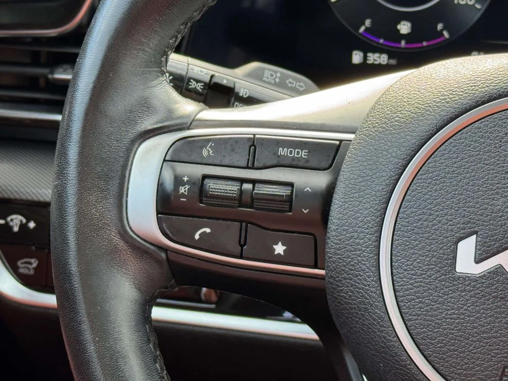 Used 2024 Gray Kia SX-Prestige image 23