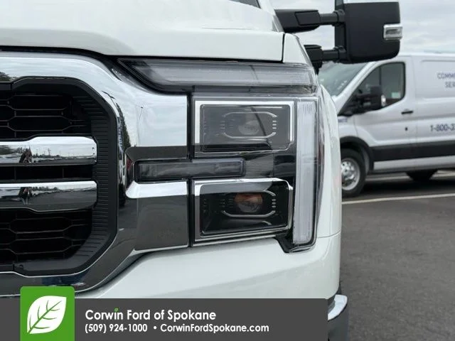 New 2026 Star White Metallic Tri-Coat Ford Lariat® image 7