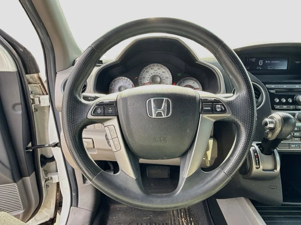 Used 2012 Taffeta White Honda EX image 15