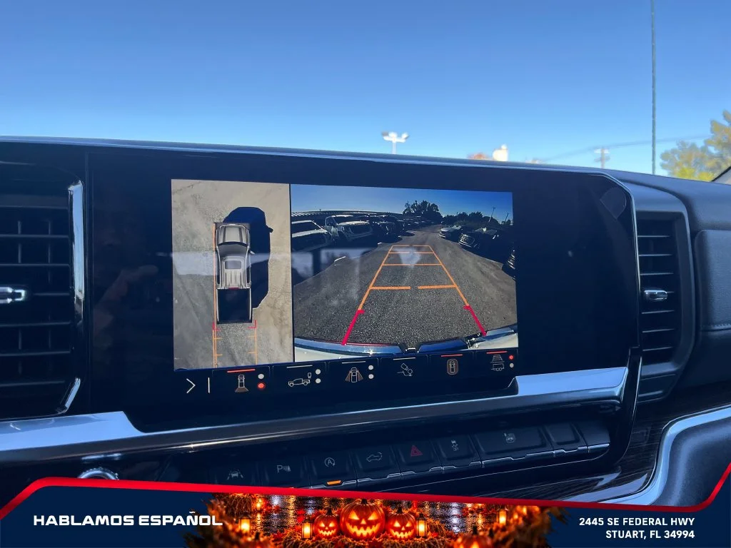 New 2026 Summit White GMC Elevation image 31