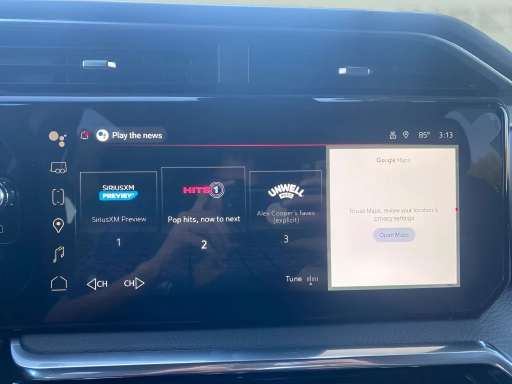 New 2026 Glacier White Tricoat GMC Denali image 30