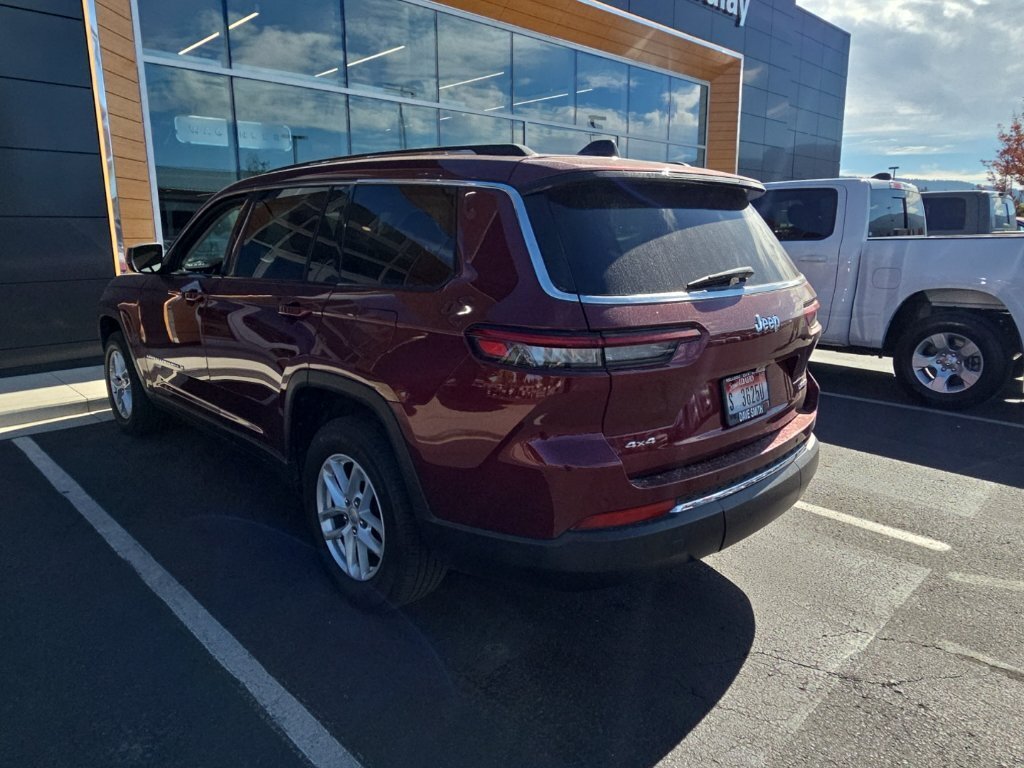 Used 2024 Red Jeep Laredo image 7
