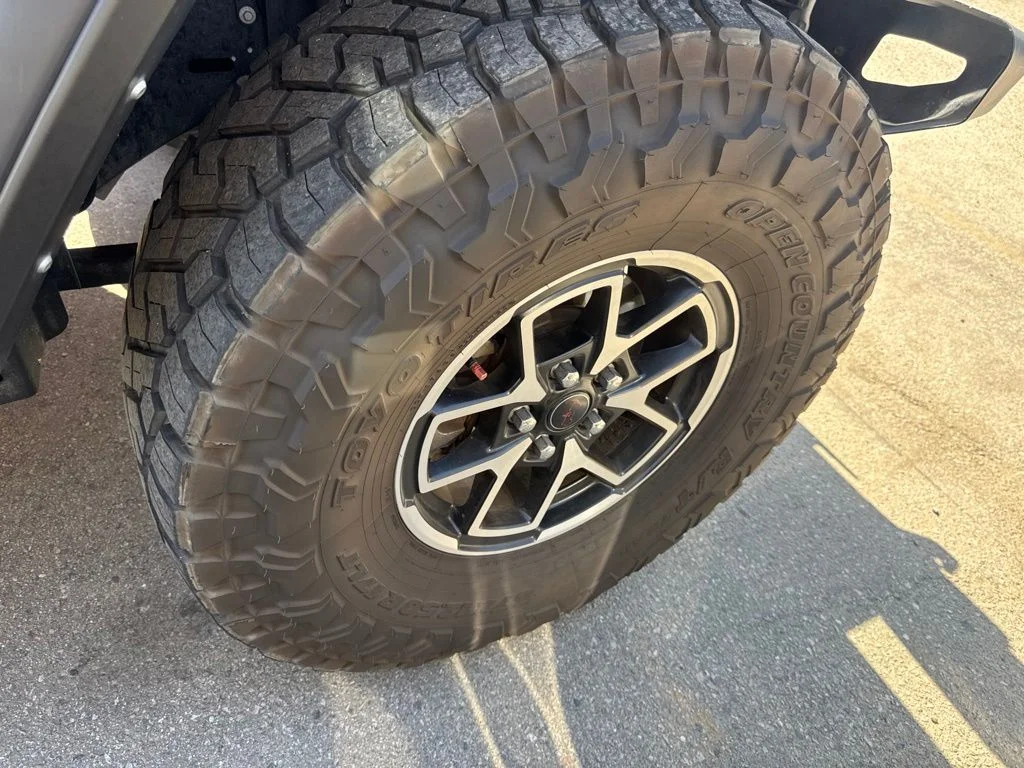 Used 2024 Red Jeep Rubicon image 3