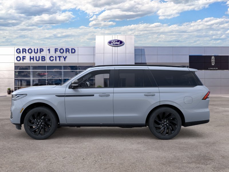 New 2026 Gray Mist Metallic Tri-Coat Lincoln Reserve image 3