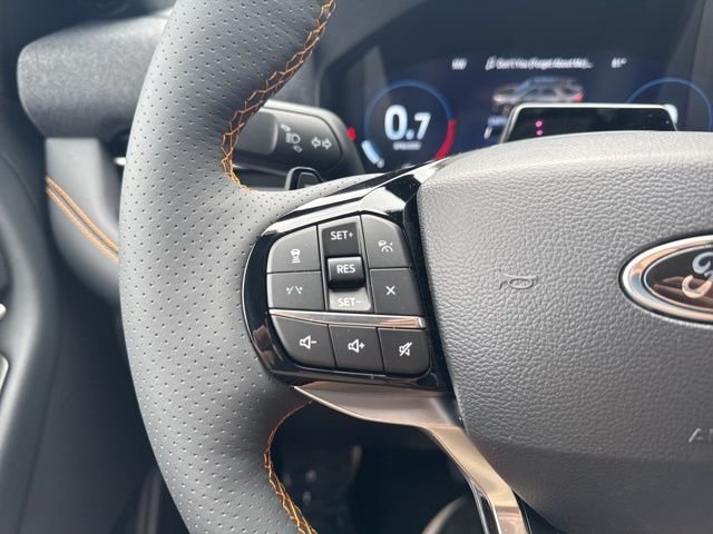 New 2026 Carbonized Gray Metallic Ford Tremor® image 21