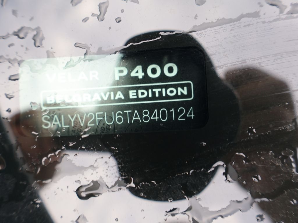 New 2026 Fuji White Land Rover  image 40