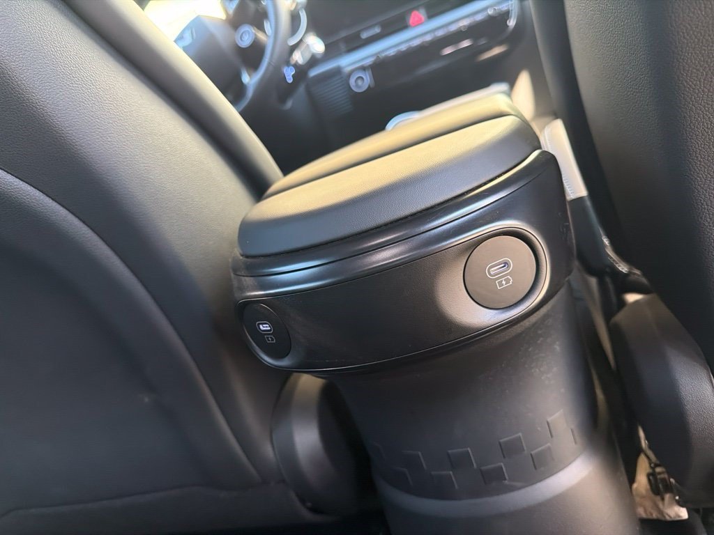 Used 2025 Performance Blue Matte Hyundai Base image 10
