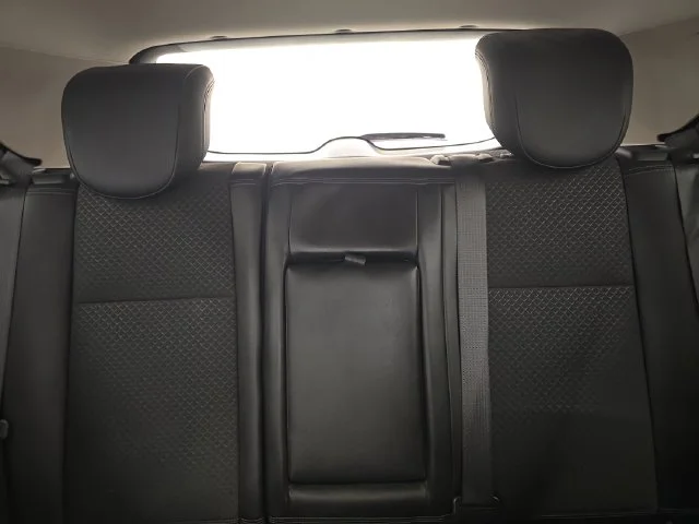 Used 2019 Ebony Twilight Metallic Buick Preferred image 20