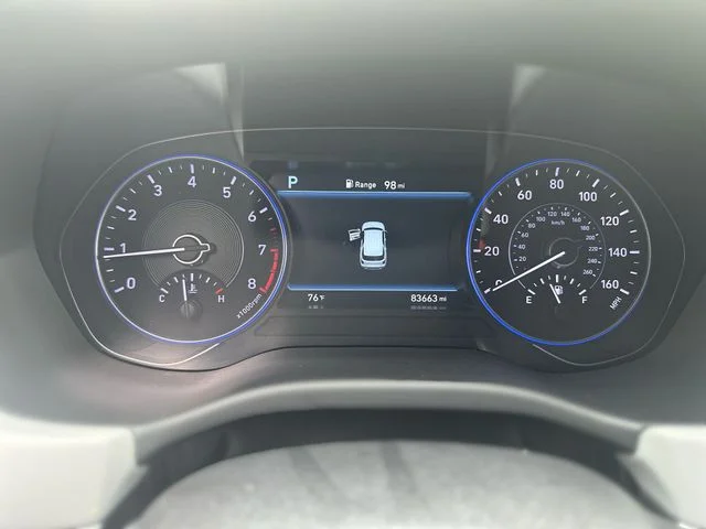 Used 2022 White Hyundai SEL image 16