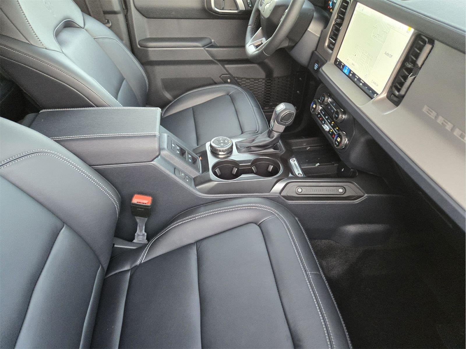 New 2026 Shadow Black Ford Outer Banks® image 9