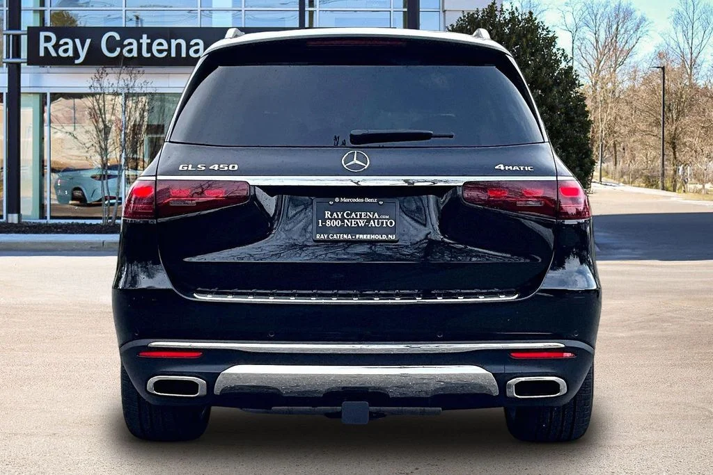 New 2026 Black Mercedes-Benz GLS 450 image 4