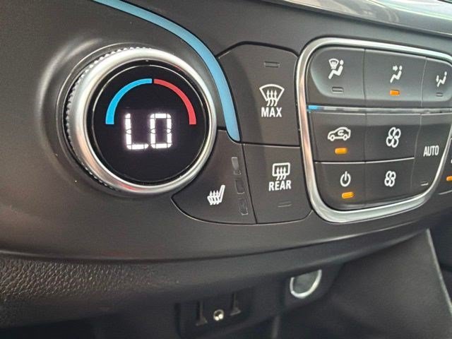 Used 2019 Cajun Red Tintcoat Chevrolet LT Leather image 37
