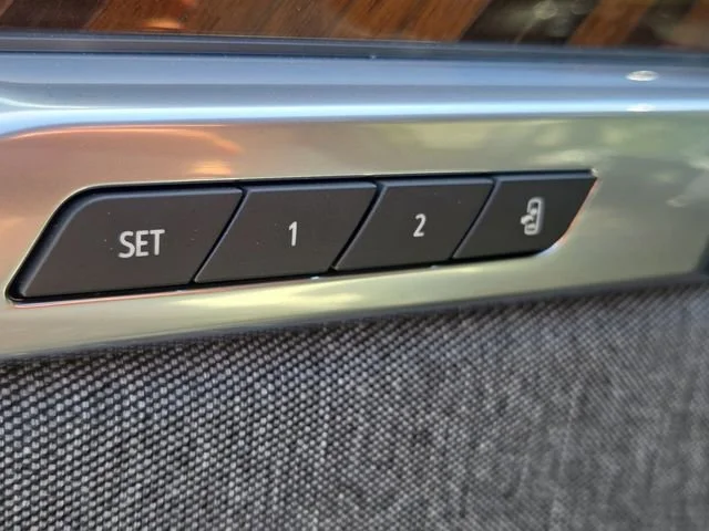 2026 Cadillac Escalade Platinum Luxury - Photo 12