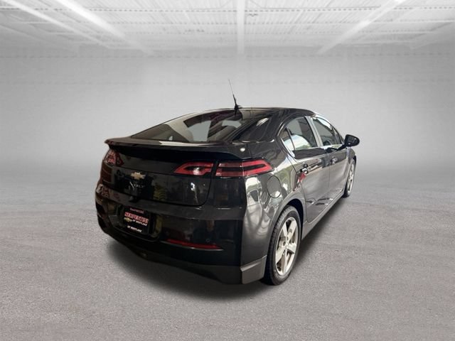 Used 2014 ASHEN GREY METALLIC Chevrolet STD image 24