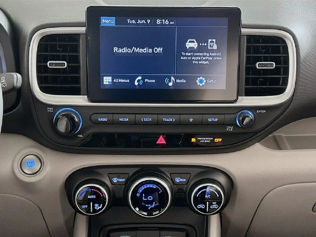 New 2026 Silver Hyundai SEL image 15