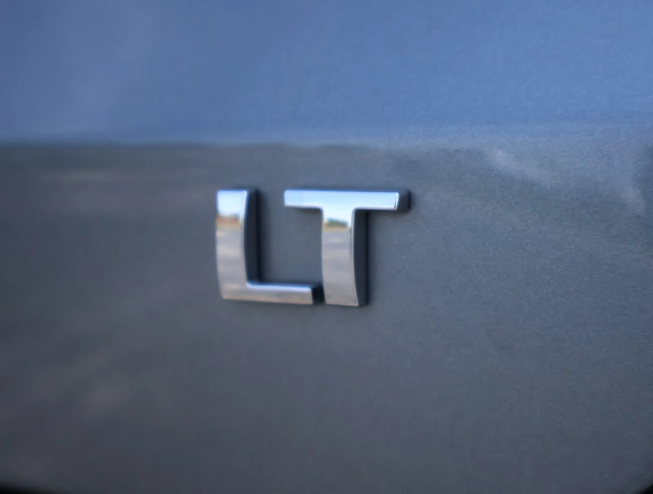 Used 2025 Sterling Gray Metallic Chevrolet LT image 20