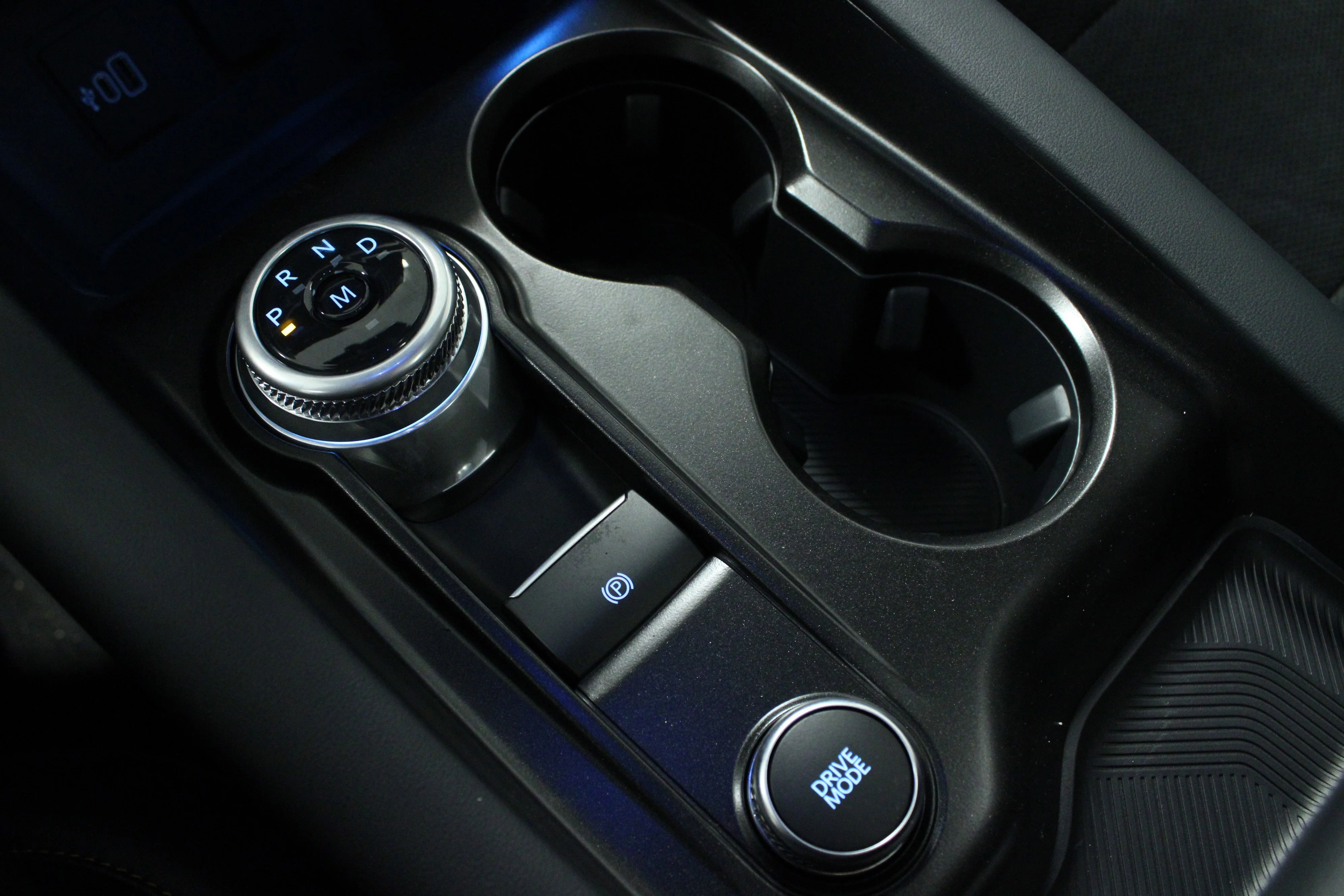 New 2026 Star White Metallic Tri-Coat Ford Tremor® image 24
